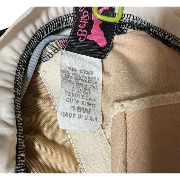 Bettie Page Plus Size Skirted Black & White Polka Dot Bathing Suit 16W - Picture 7 of 9